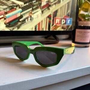 DEZI Green Sunglasses